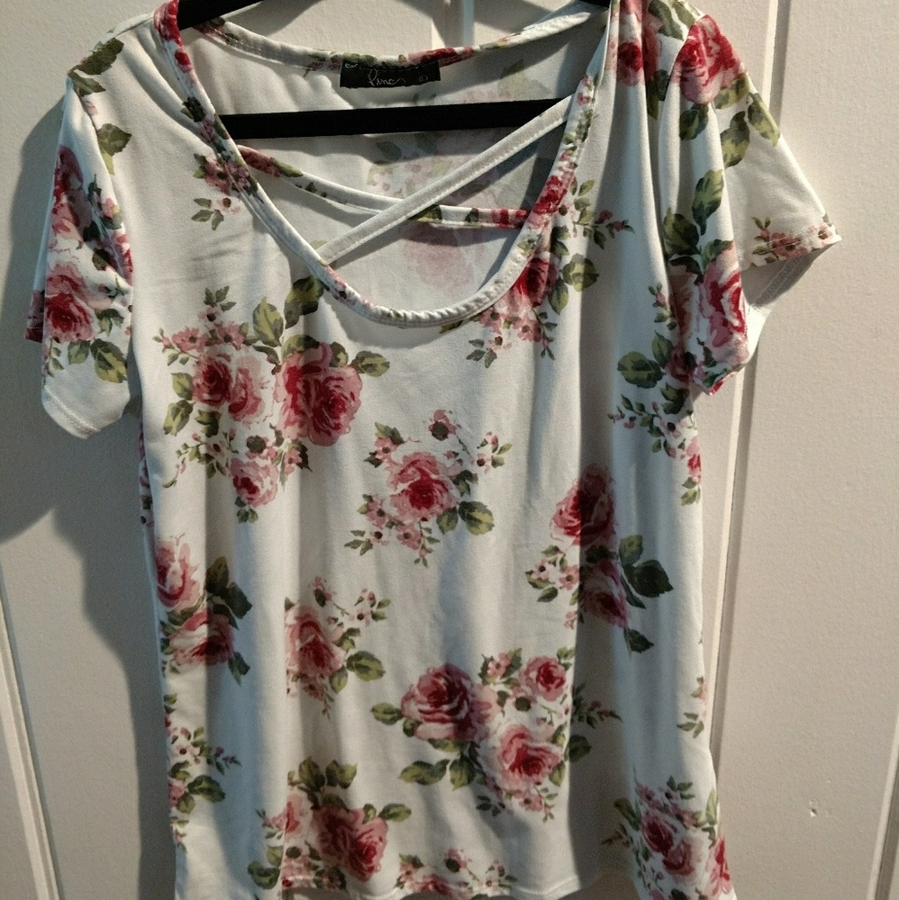 Cute top